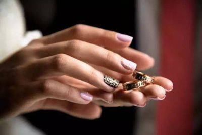 Как правильно носить кольцо «Спаси и сохрани»: многие мужчины и женщины совершают ошибку - lifehelper.one