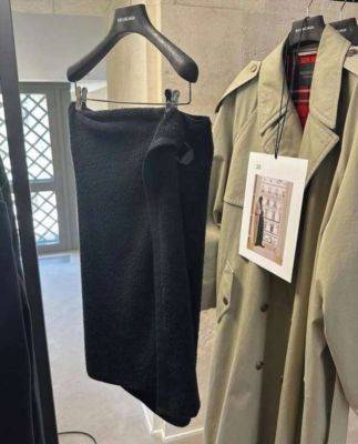 Balenciaga представили юбку в виде банного полотенца №37231214012024 - chert-poberi.ru