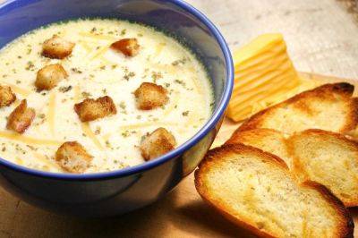 Бюджетный, но вкусный и сытный суп с плавленым сыром: 2 шикарных рецепта - nashsovetik.ru