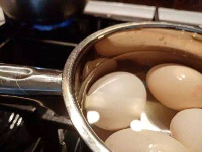 Игорь Зур - Почему нельзя варить яйца с картошкой: 2 причины никогда так не варить - lifehelper.one