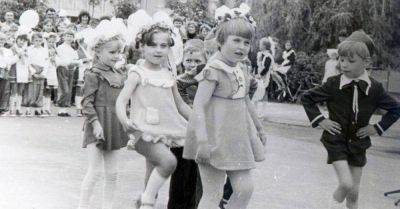 Почему девочки в советское время носили столь короткие платья и ни у кого это не вызывало вопросов - lifehelper.one - Ссср
