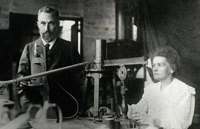 Что сделал лауреат Нобелевской премии по физике Пьер Кюри?