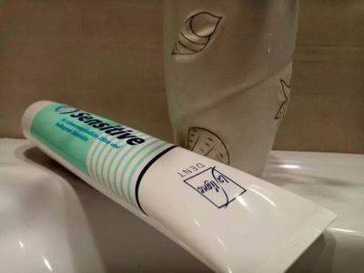 Как можно использовать зубную пасту в быту: неожиданные способы применения - lifehelper.one