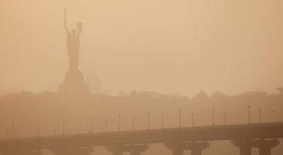Пил та «брудні» дощі. Найближчими днями Україну знов накриє пилова хмара - womo.ua - Україна