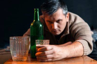 Прогноз нарколога. Стоит ли ждать роста алкоголизма после СВО? - aif.ru - Россия - республика Чечня