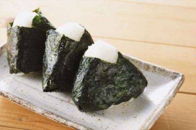 Какой нужен рис для онигири: выбор качественных ингредиентов и особенности приготовления блюда - milayaya.ru - Япония