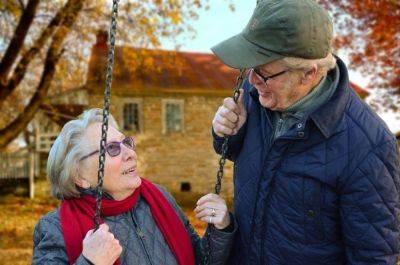 Как сохранить интимные отношения c одним партнером до старости? - lifehelper.one