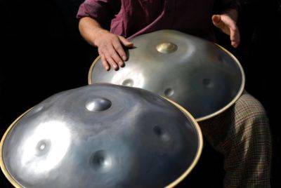 Сколько веков разделяют древний барабан и ханг? - shkolazhizni.ru - Китай - Россия - Индия