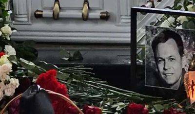 Юлия Началова - Владимир Левкин - Борис Моисеев - Принц из сказки: как выглядит в гробу бывший участник группы «На-На» Владимир Левкин - milayaya.ru